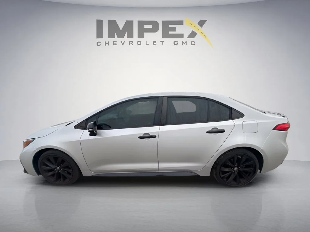 Used 2022 Silver Toyota SE image 2