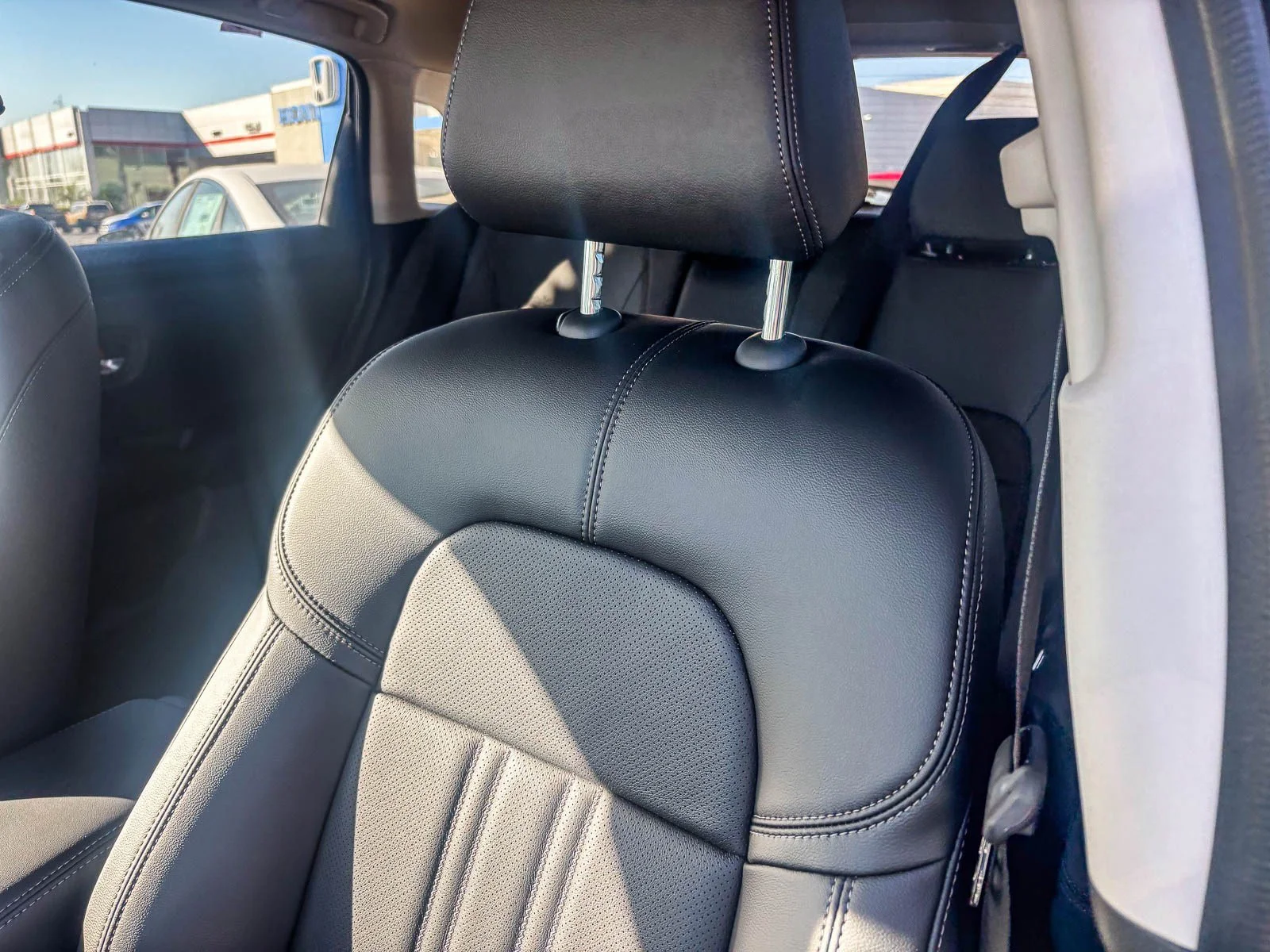 New 2027 Urban Gray Pearl Honda EX-L image 23