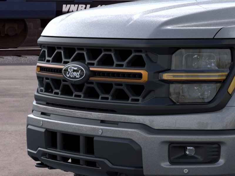 New 2026 Carbonized Gray Metallic Ford Tremor® image 17