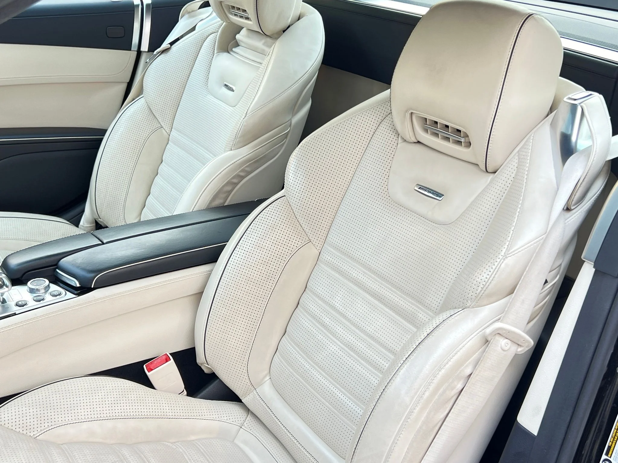 Used 2018  Mercedes-Benz SL 63 AMG® image 4