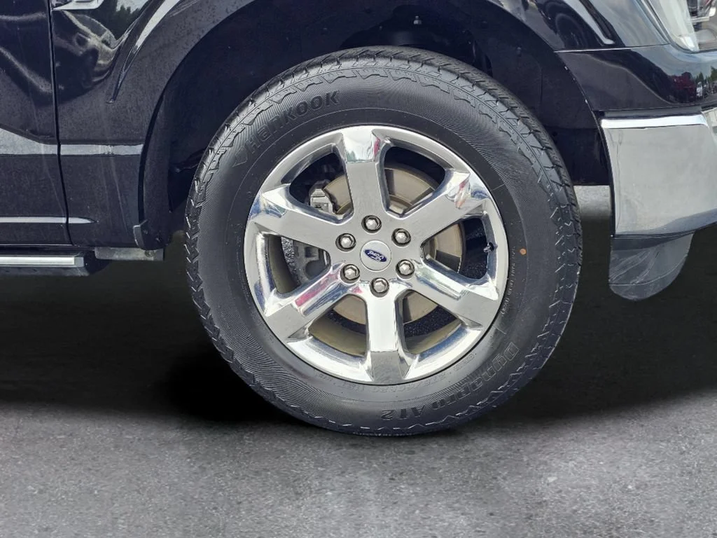 Used 2022 Agate Black Metal Ford XL image 6
