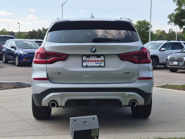 Used 2021 Silver BMW xDrive30i image 6