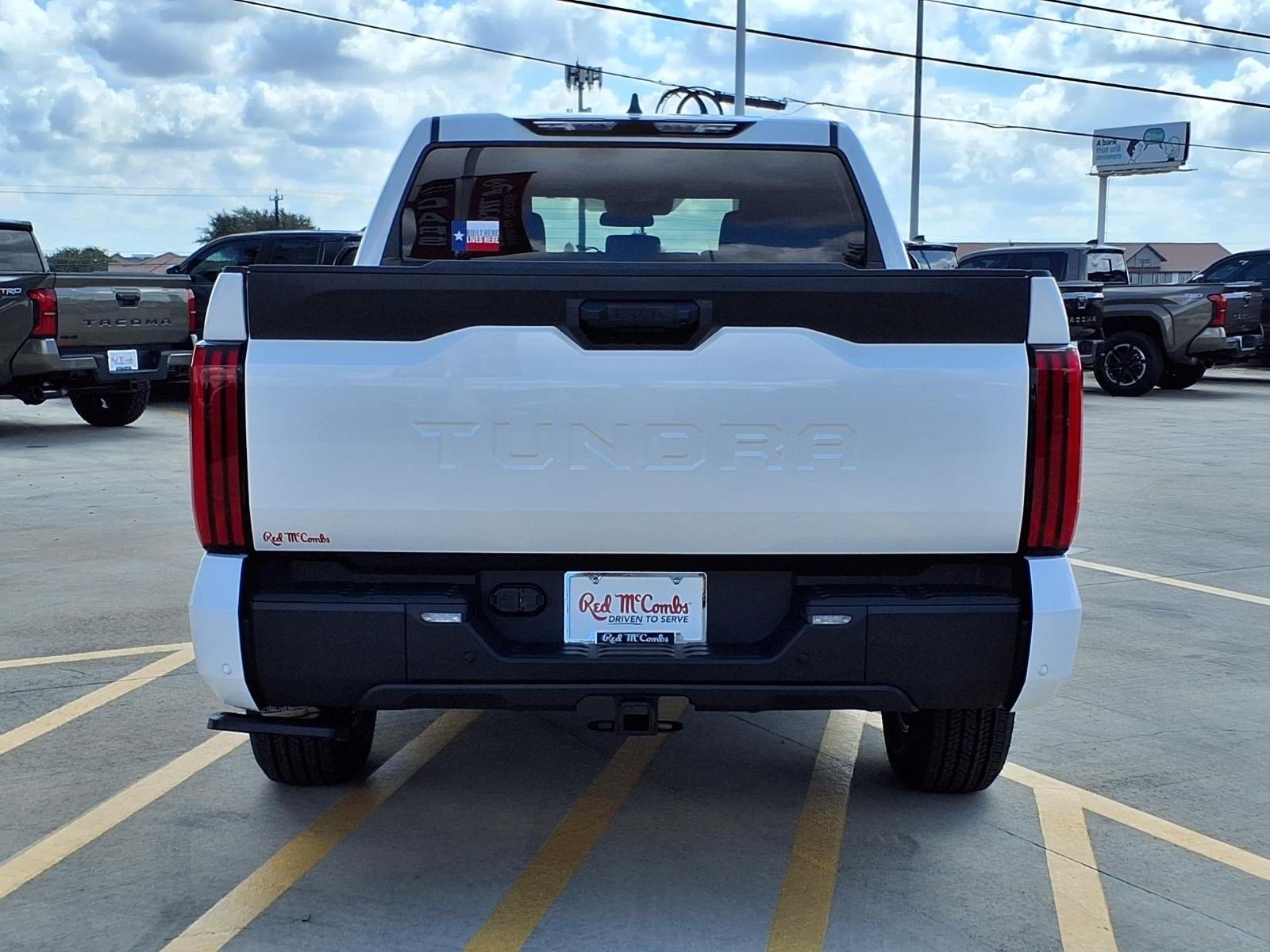 New 2026 Ice Cap Toyota SR5 image 6
