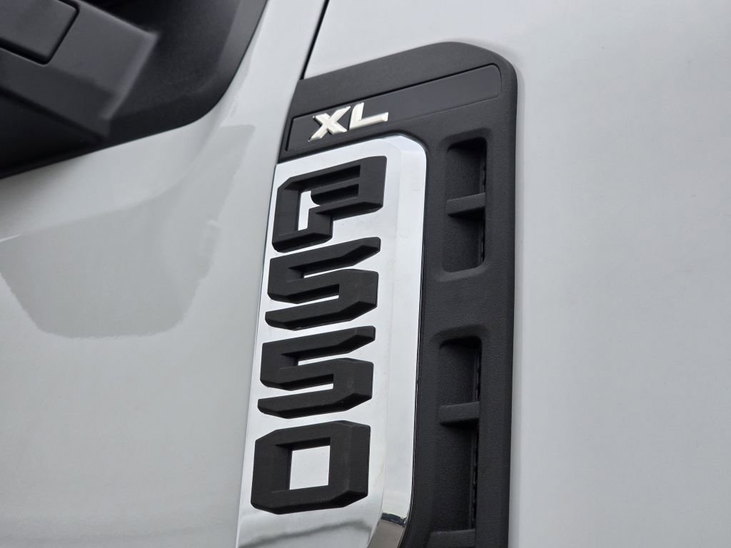 2025 Ford F-550 Super Duty Chassis Cab XL - Photo 26