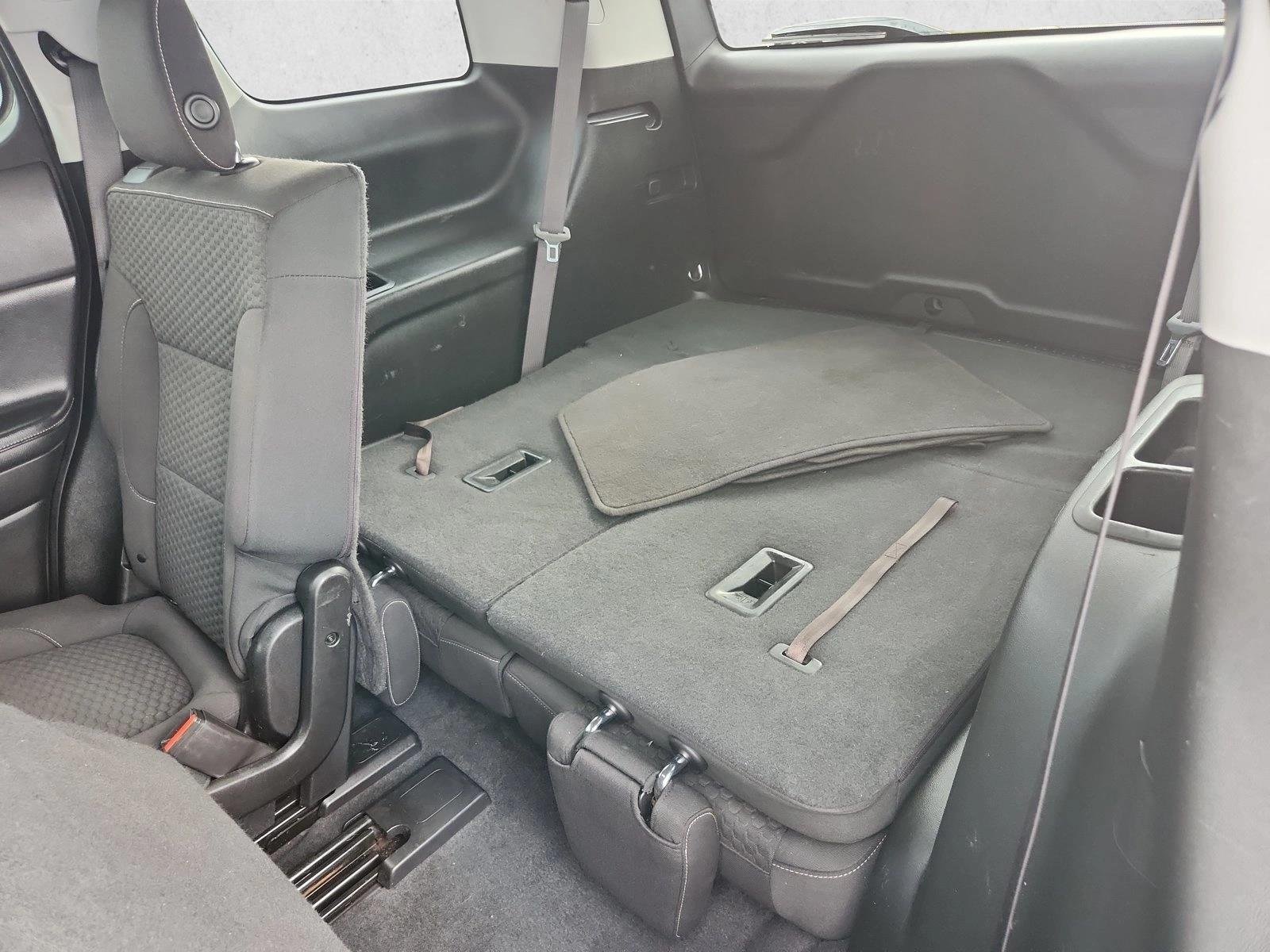 Used 2019 Ebony Twilight Metallic GMC SLE image 14