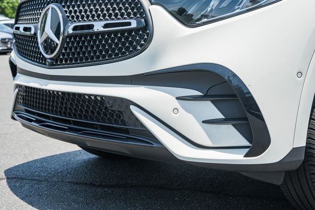 Certified Used 2025 Polar White Mercedes-Benz GLC 300 image 13