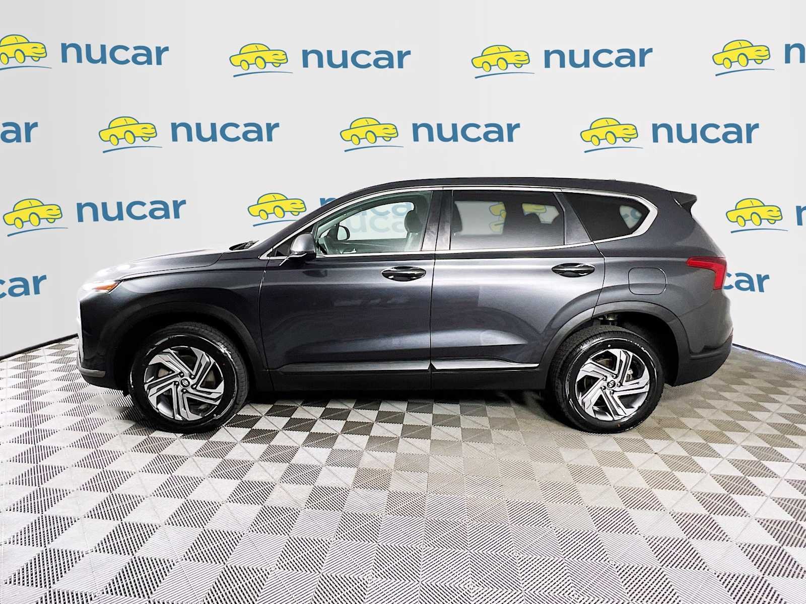 Used 2023 Portofino Gray Hyundai SE image 4