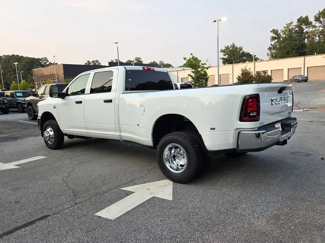 New 2026 Bright White Clear-Coat Exterior Paint RAM Tradesman image 6