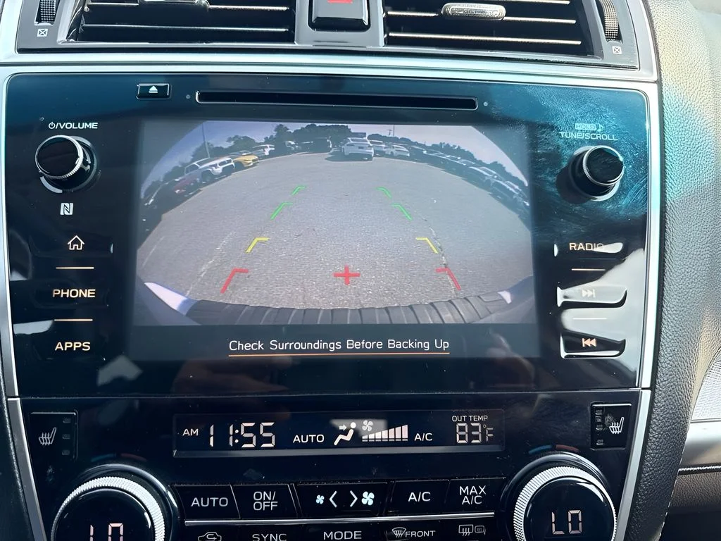 Used 2018 Silver Subaru 2.5i Premium image 21