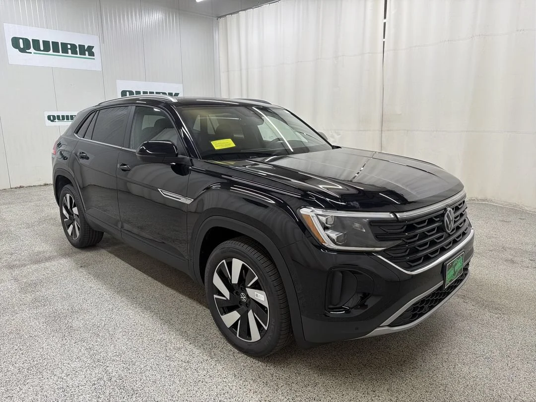 2026 Volkswagen Atlas Cross Sport SE w/Tech
