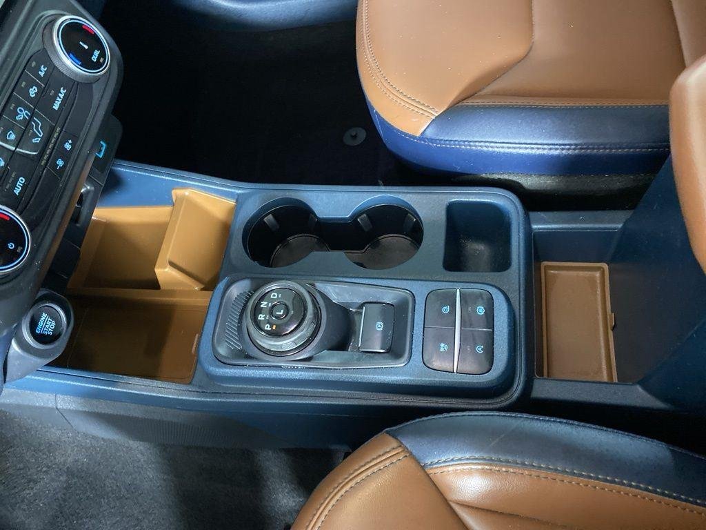 Used 2022 Blue Metallic Ford LARIAT image 23
