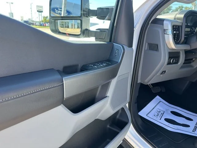 2026 Ford F-350 Super Duty XL - Photo 32