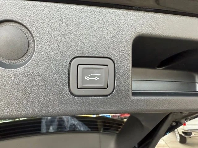 New 2026 Ebony Twilight Metallic GMC AT4 image 6