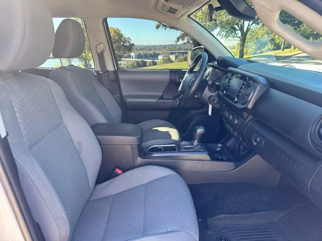 Used 2022 White Toyota SR image 10
