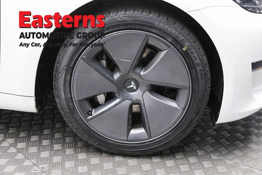 Used 2023 White Tesla Base image 26