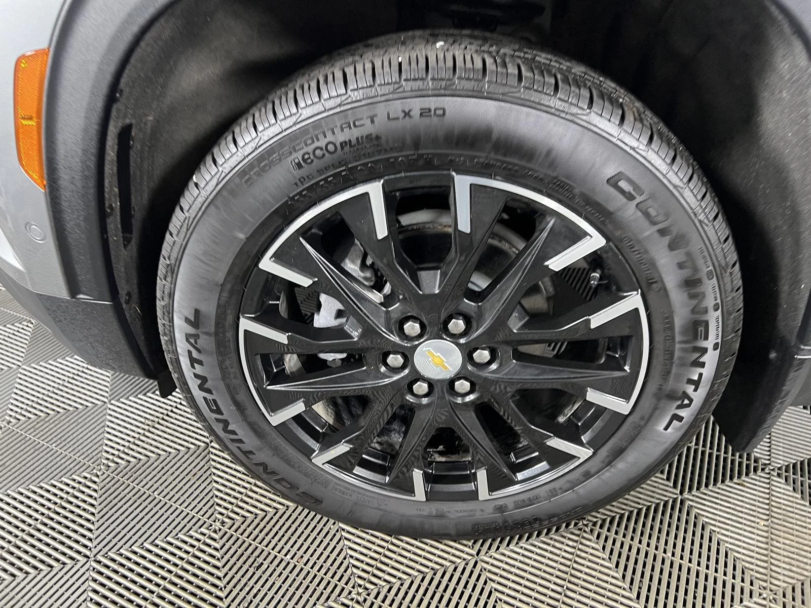 New 2026 Sterling Gray Metallic Chevrolet LT image 11
