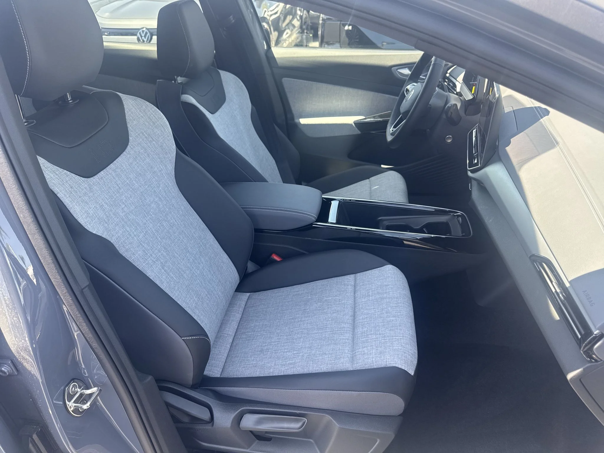 New 2026 Pure Gray Volkswagen Pro image 20
