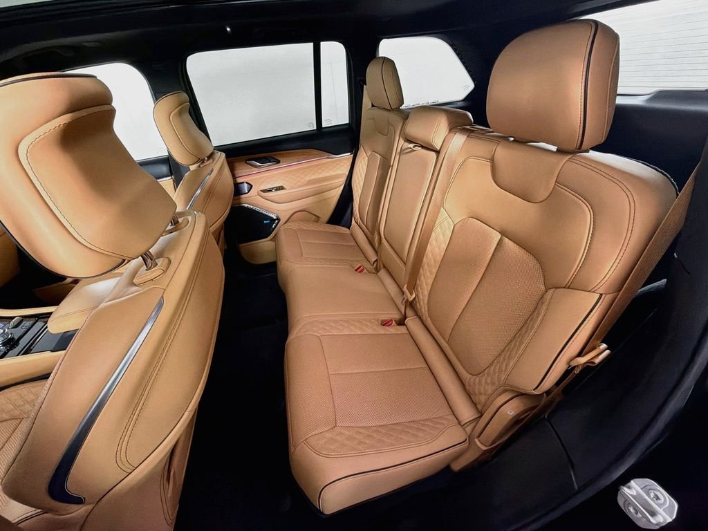 Used 2023 Black Jeep Summit Reserve image 26