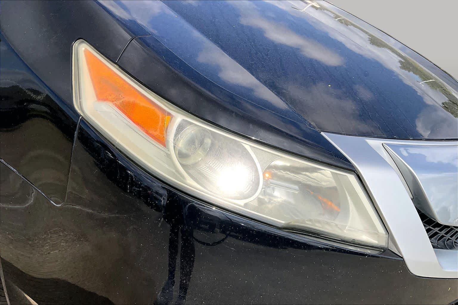 Used 2010 Crystal Black Pearl Acura  image 24