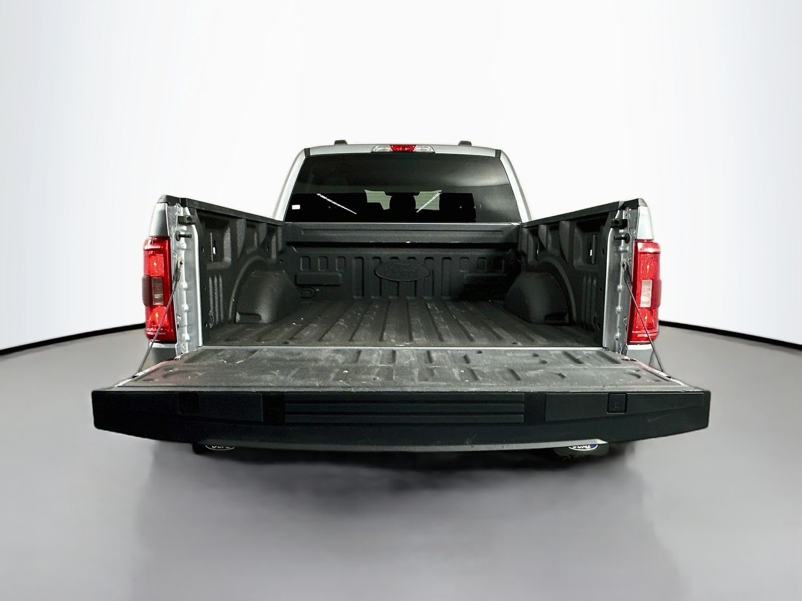 Used 2022 Silver Ford XLT image 26