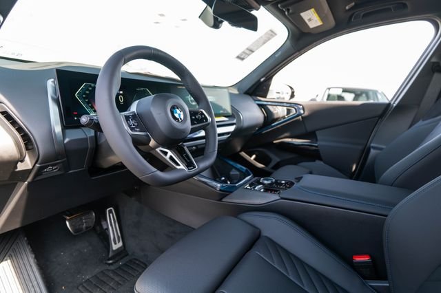 New 2026 Alpine White BMW 30 xDrive image 4