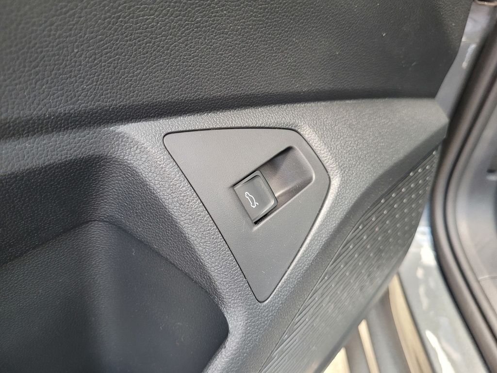 New 2026 Gray Volkswagen 1.5T SEL image 25