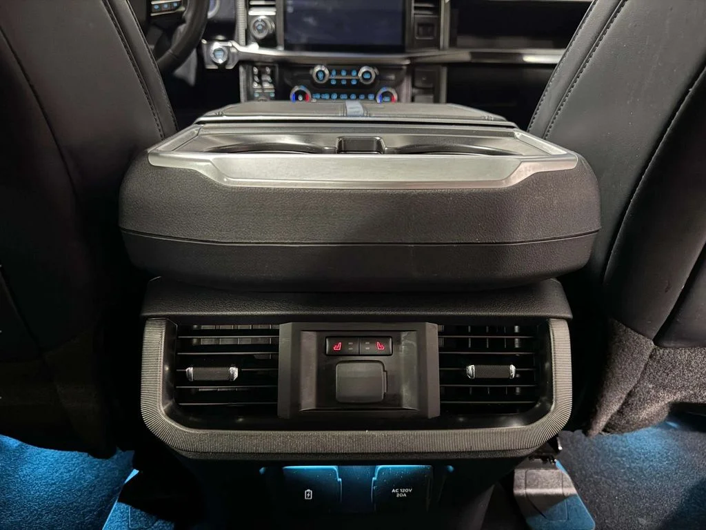 2024 Ford F-150 Platinum - Photo 17