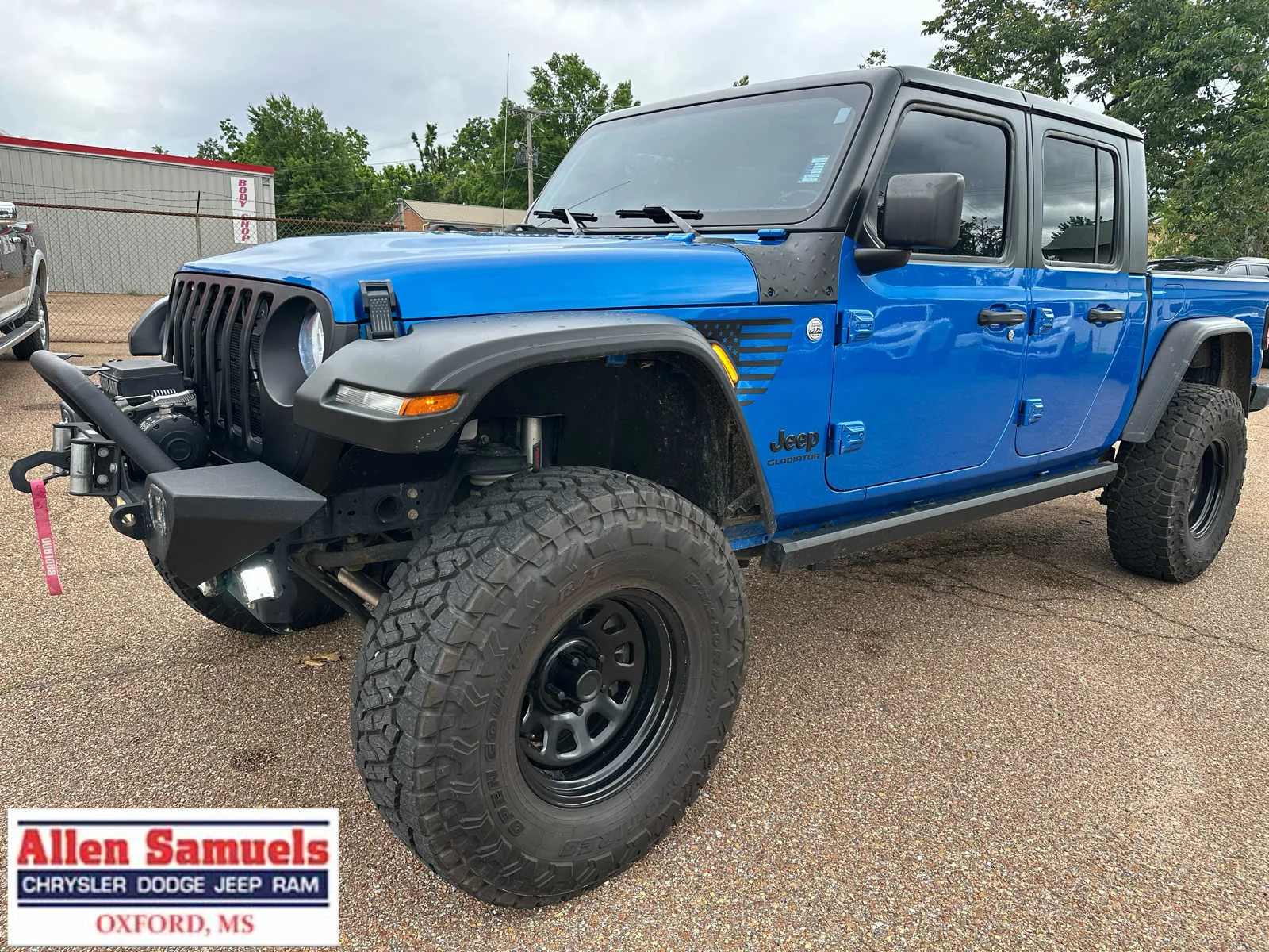 Used 2021 Hydro Blue Pearlcoat Jeep Sport S image 9