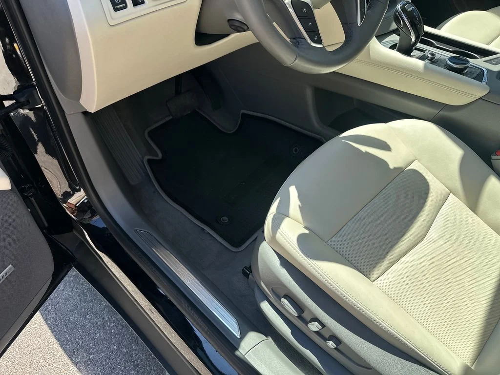 Used 2023 Black Cadillac Premium Luxury image 17