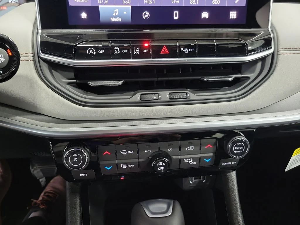 2026 Jeep Compass Limited - Photo 20