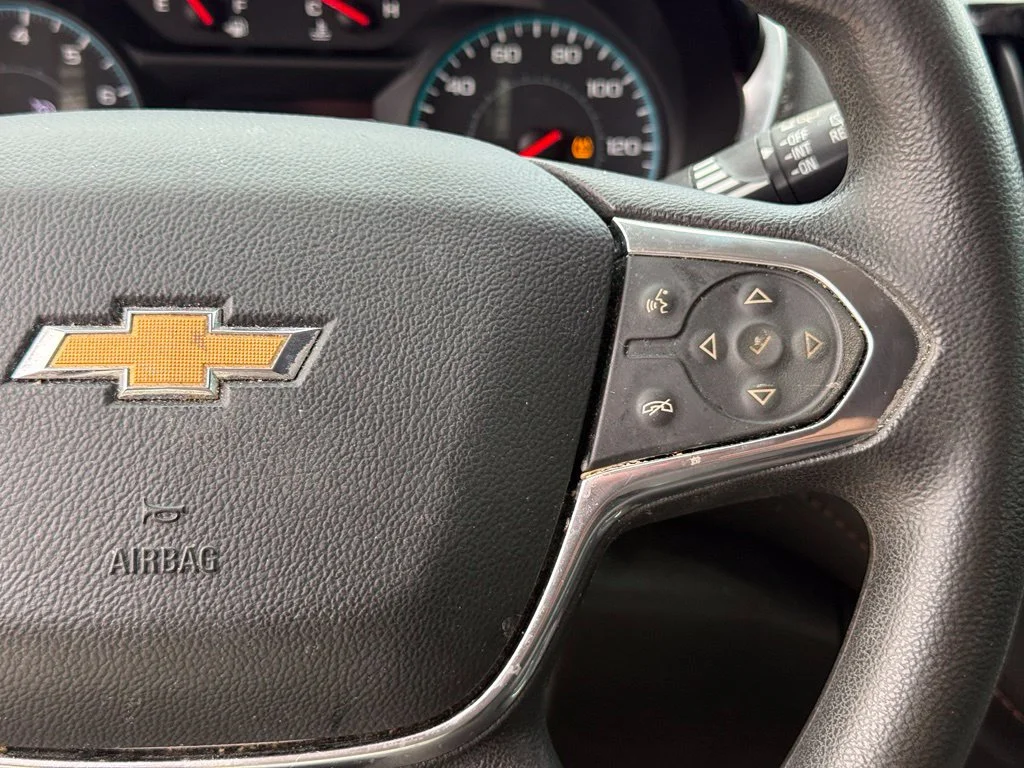 Used 2018 Silver Chevrolet LS image 16