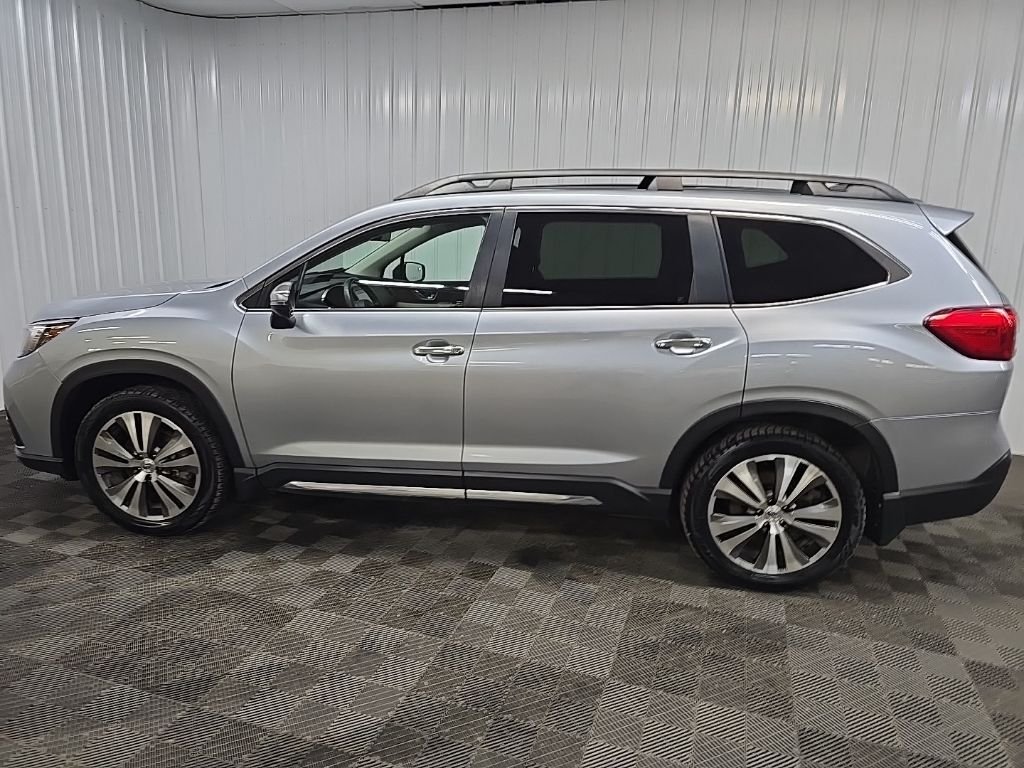 Used 2022 Ice Silver Metallic Subaru Touring image 4