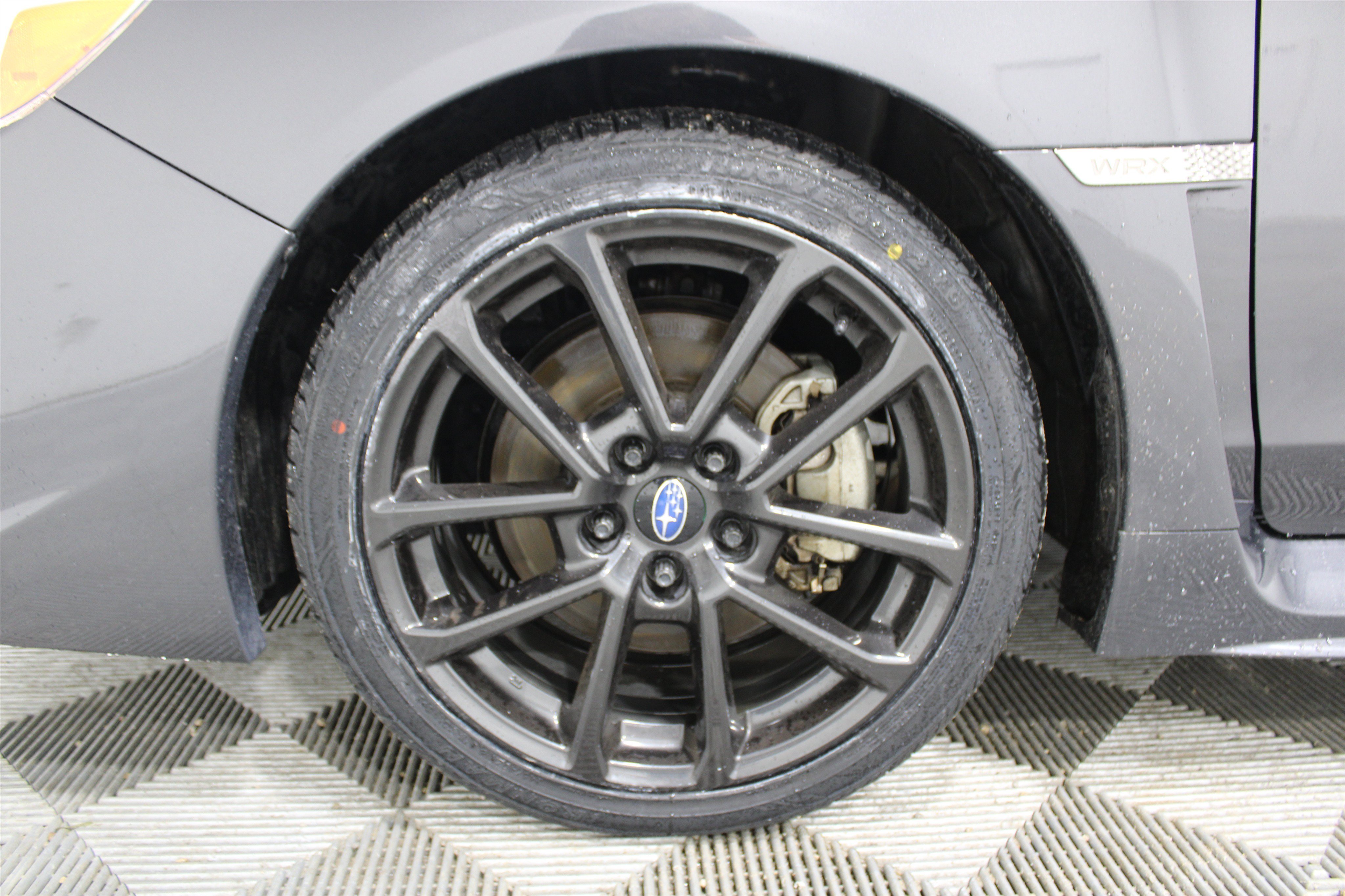 Used 2020 Magnetite Gray Metallic Subaru Premium image 32