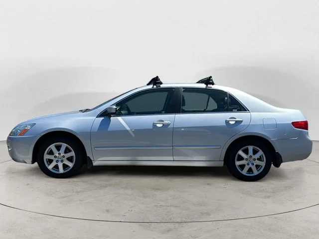Used 2005  Honda EX-L image 8