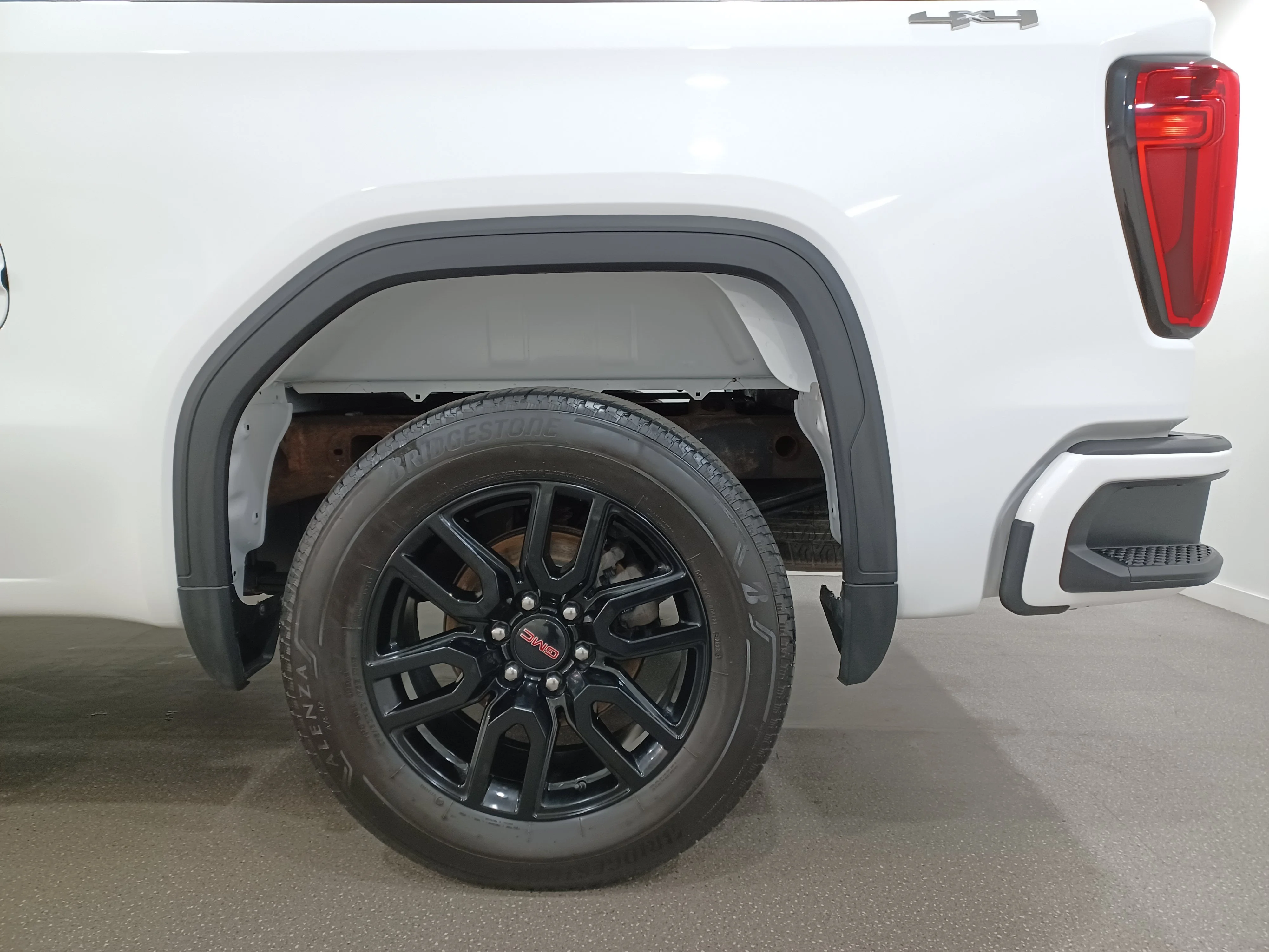Certified Used 2024 Summit White GMC Elevation 4WD*6 Pass | Adaptive Cruise | Remote Start | Htd Seats | Park Assist | 6ft Box | Tow Pkg image 19