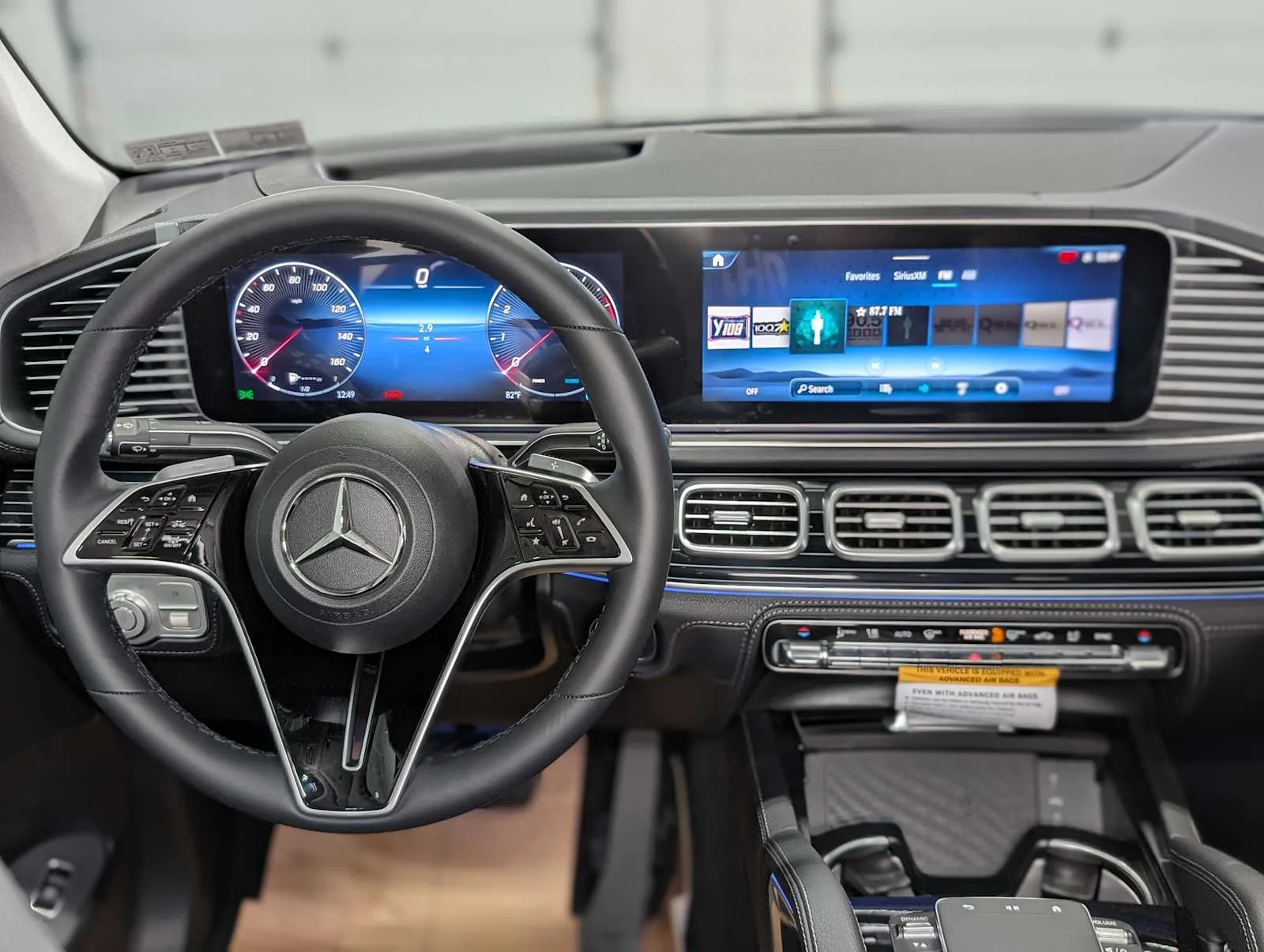 New 2026 Obsidian Black Metallic Mercedes-Benz GLE 450 image 5