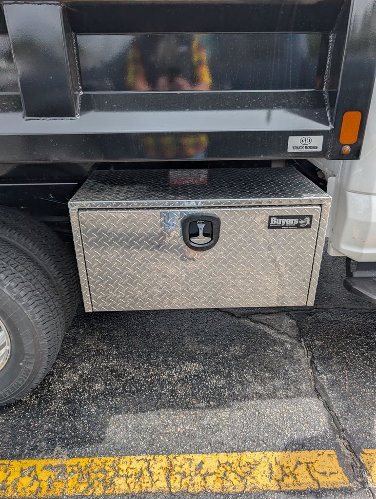 2026 Ford F-350 Super Duty Chassis Cab XL - Photo 24