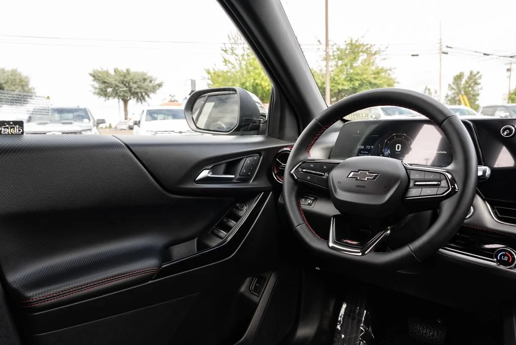 2027 Chevrolet Equinox RS - Photo 11