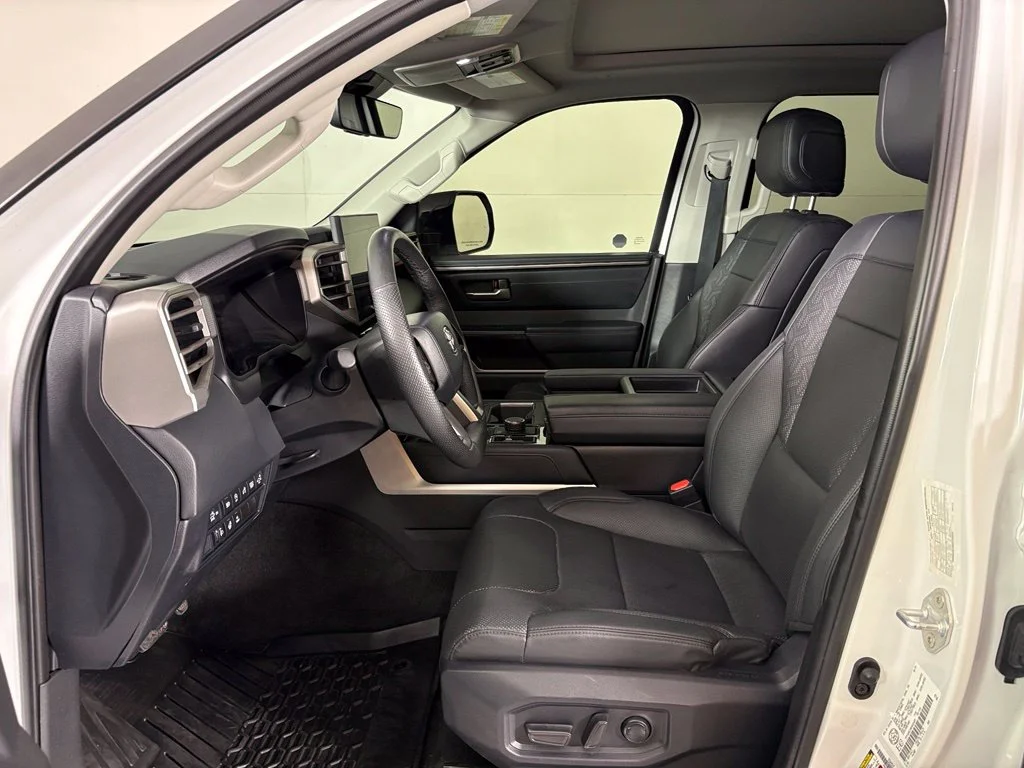 Used 2024 White Toyota D image 17