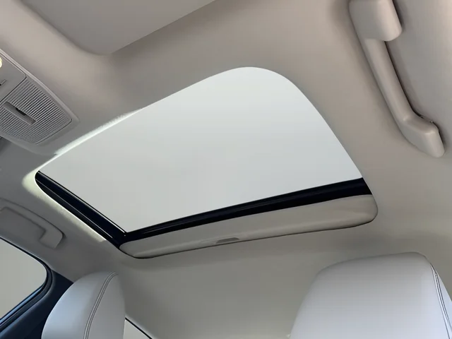 New 2026 Atlantic Gray Metallic Nissan SL image 18
