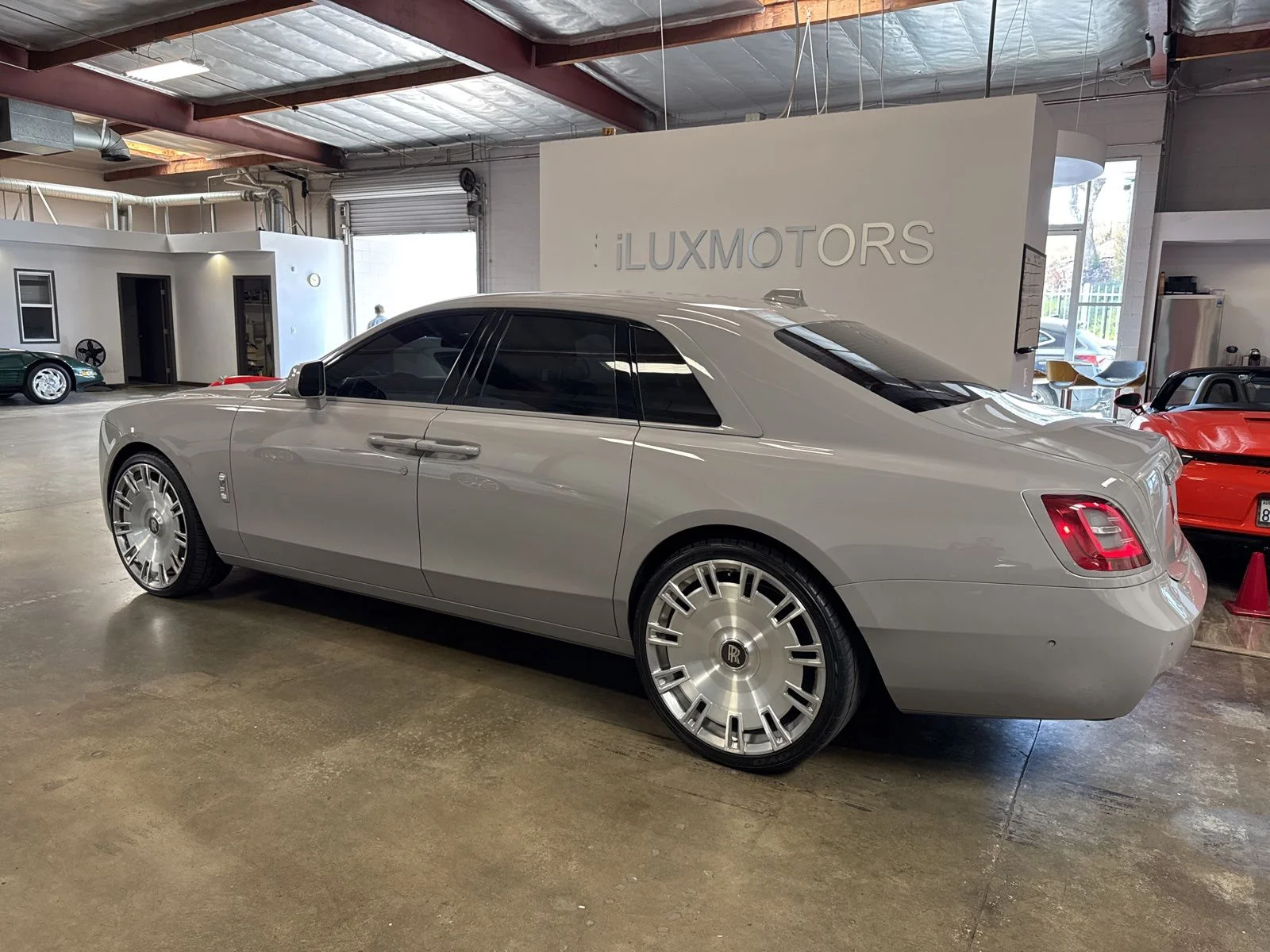 Used 2022 Gray Rolls-Royce Base image 7