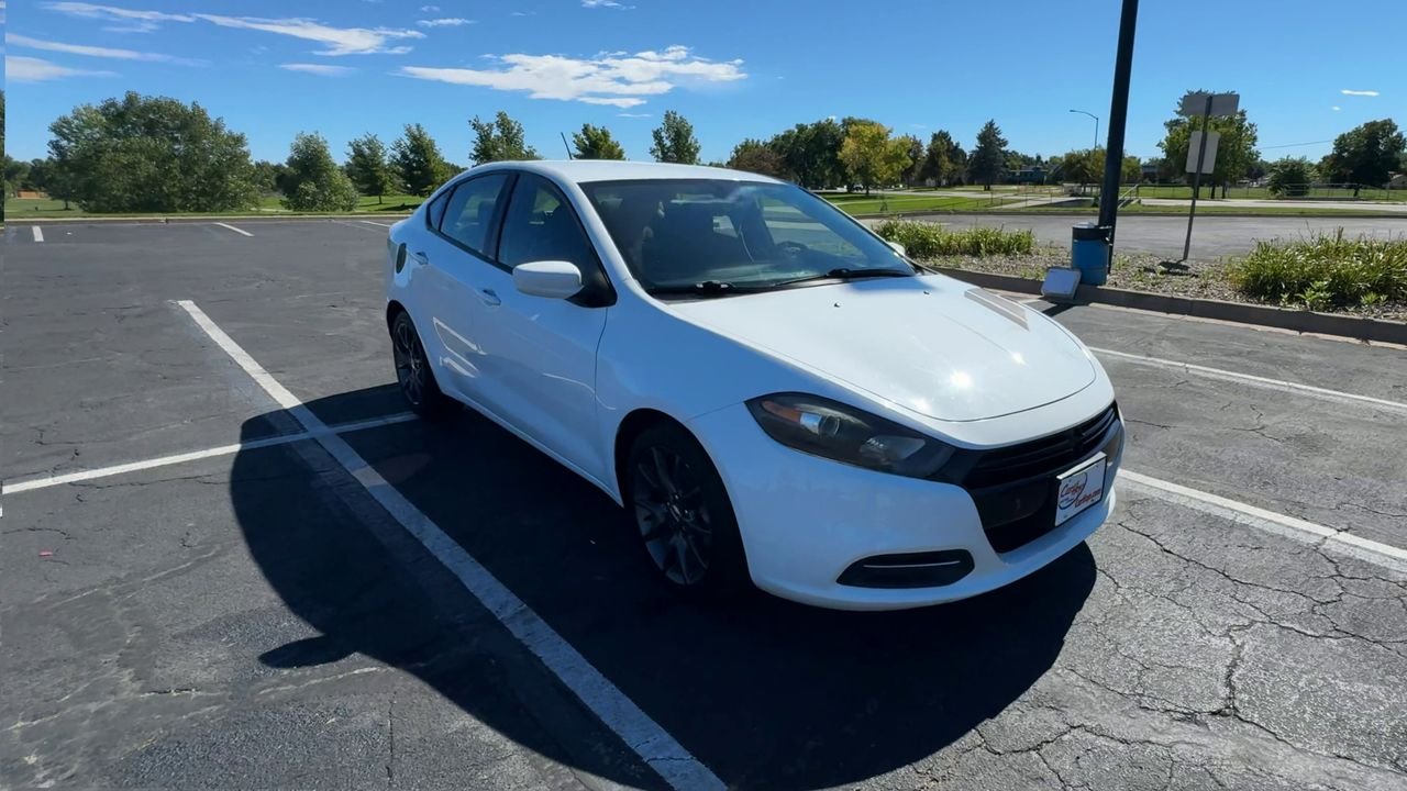 2016 Dodge Dart SE photo 2