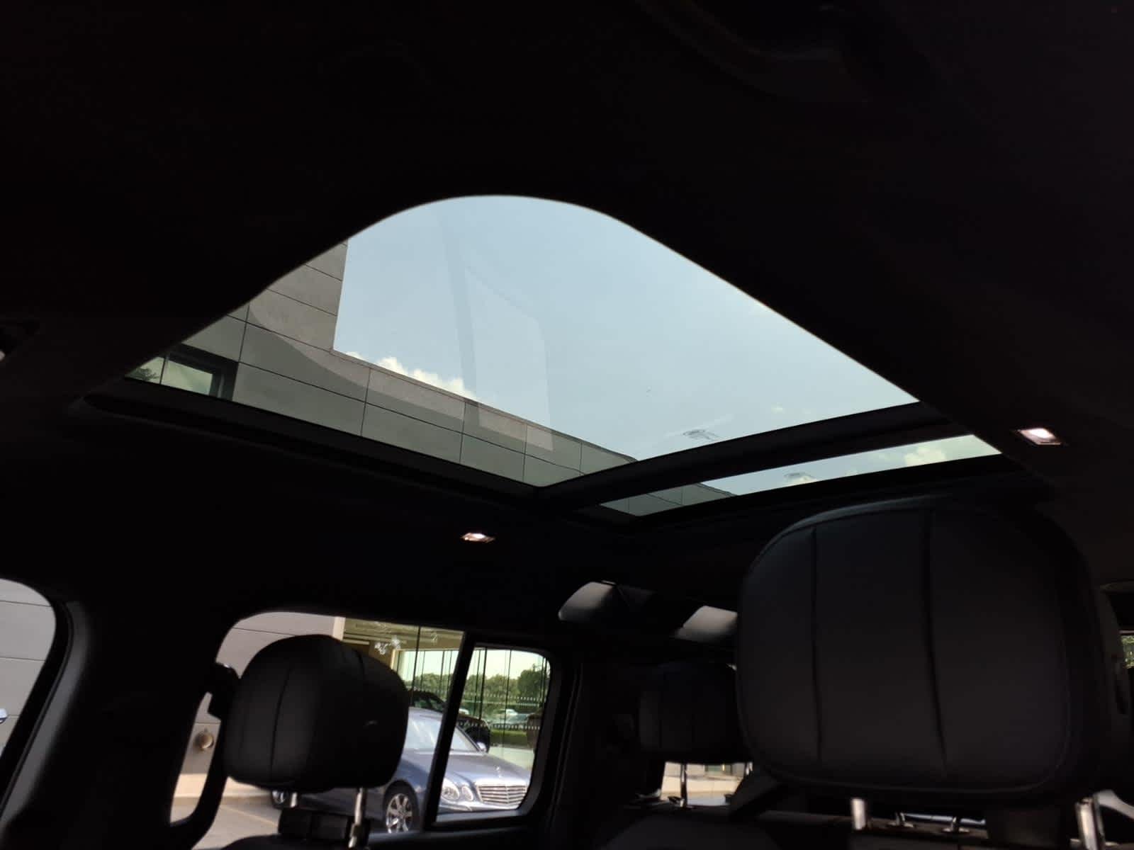 Certified Used 2025 Santorini Black Metallic Land Rover X image 23