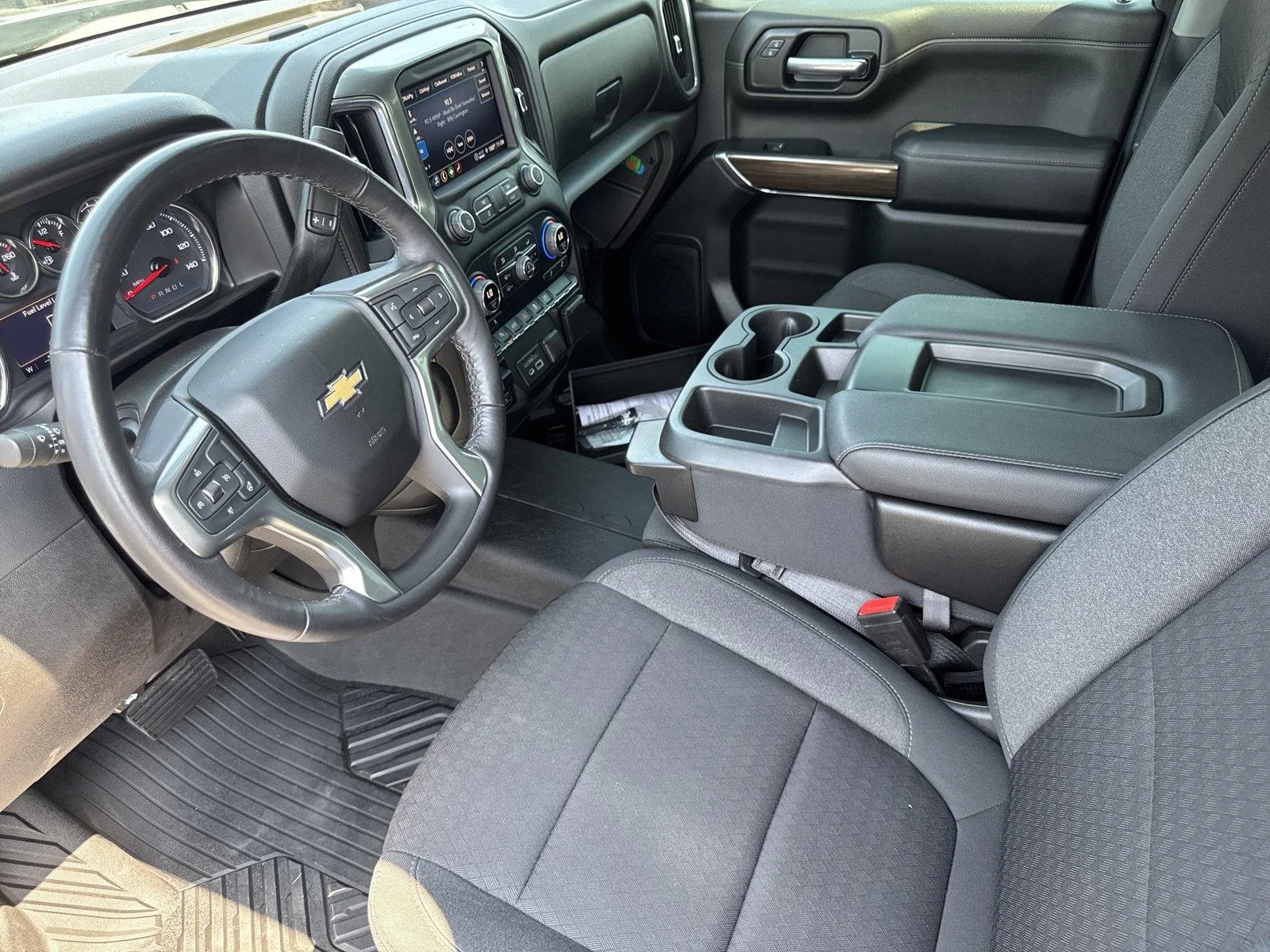 Used 2022 SATIN STEEL METALLIC Chevrolet LT image 10