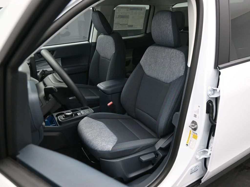 New 2026 White Ford XLT image 8