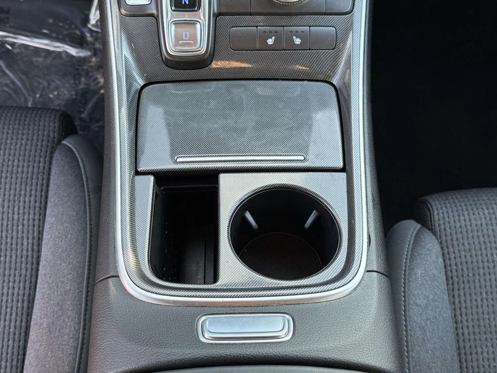 Used 2021 Gray Hyundai SEL image 22