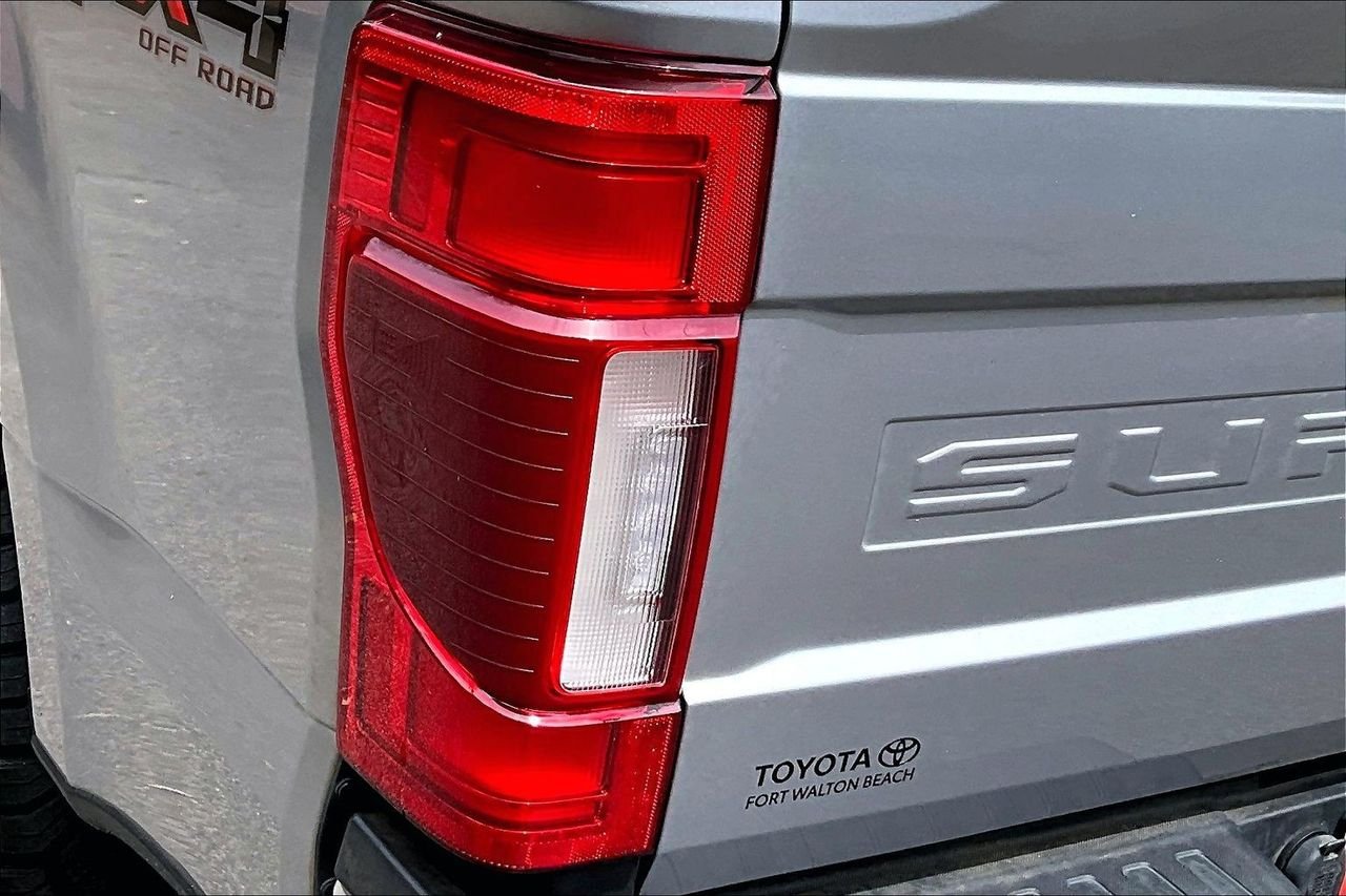 Used 2022 Silver Ford Lariat image 18