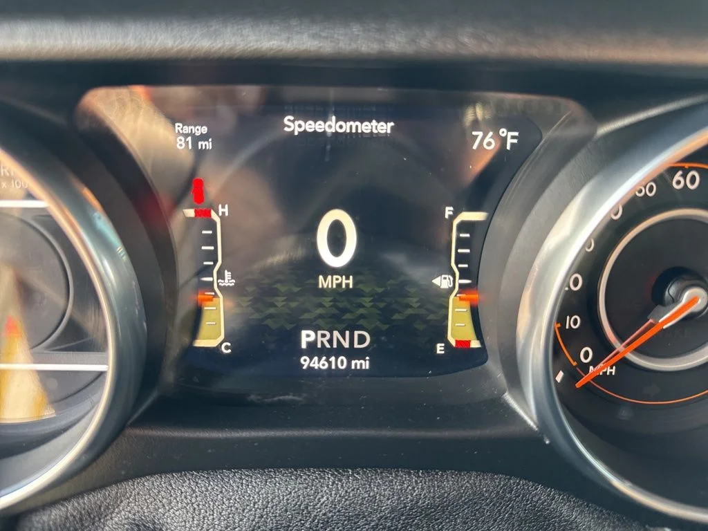Used 2018 Gray Jeep Unlimited Sahara image 54