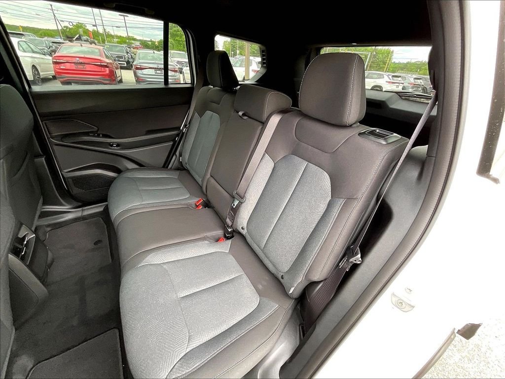 New 2026 Bright White Clearcoat Jeep Laredo image 15