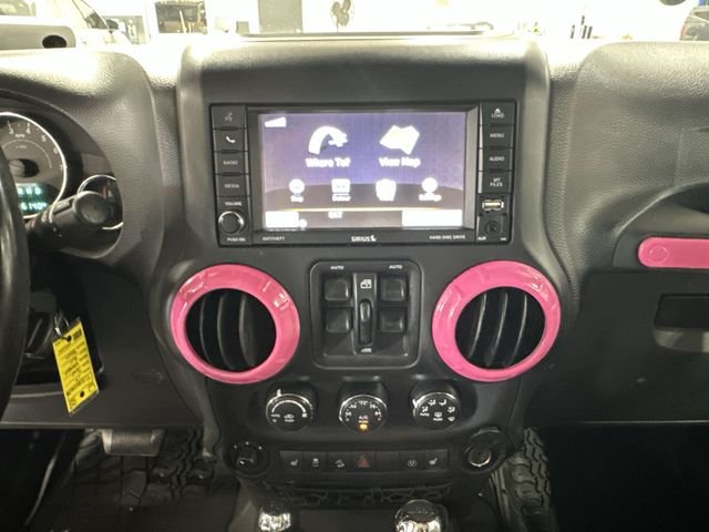 Used 2017 Black Jeep Unlimited Rubicon image 16